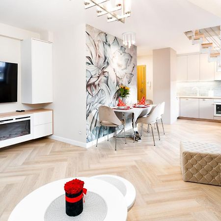 Komfortowy Apartament Lotos Z Sauna, Klimatyzacja I Widokiem Na Sniezke Karpacz Exteriér fotografie